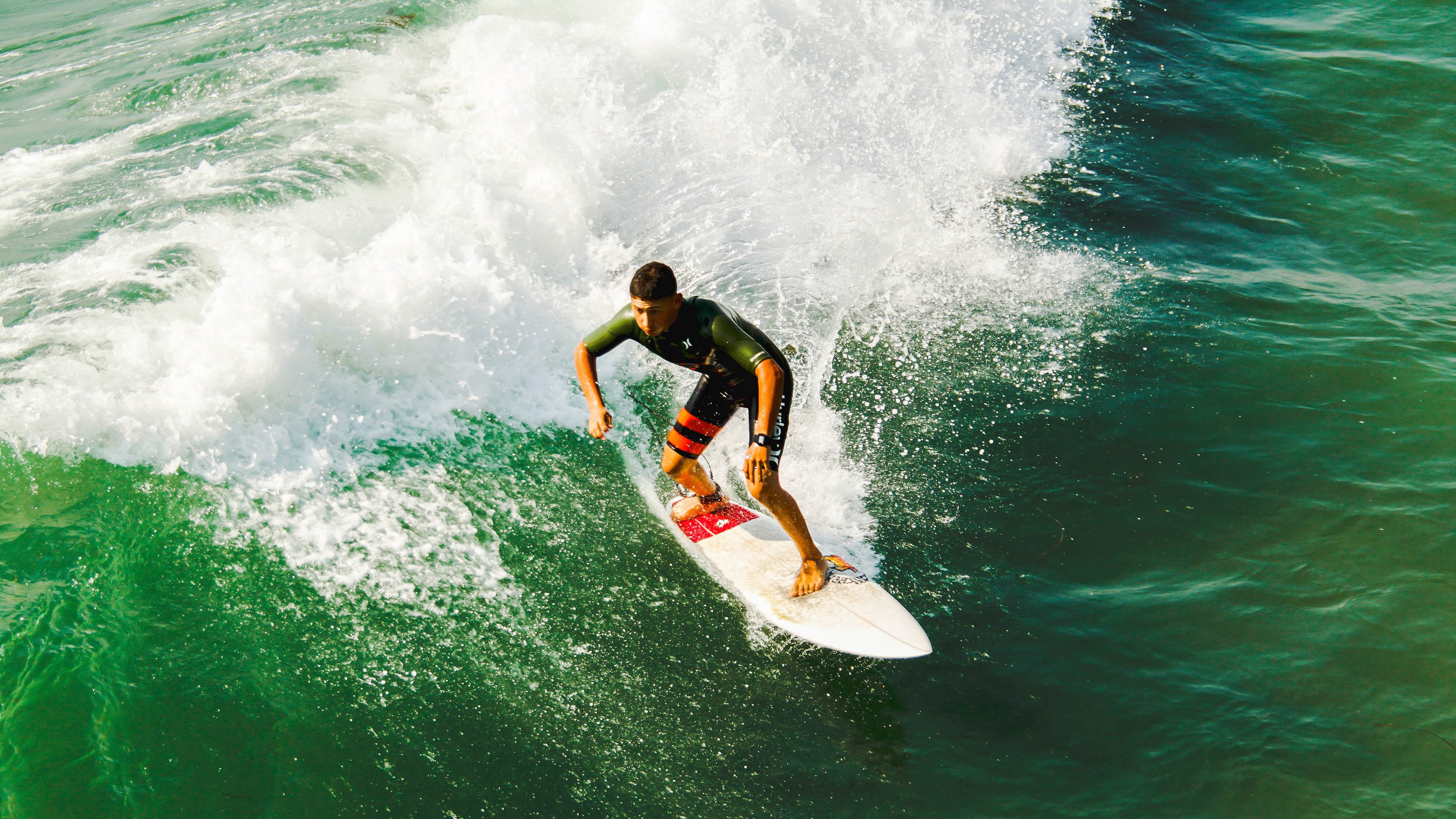法网横扫温网，德约科维奇扛起全队的传奇之战